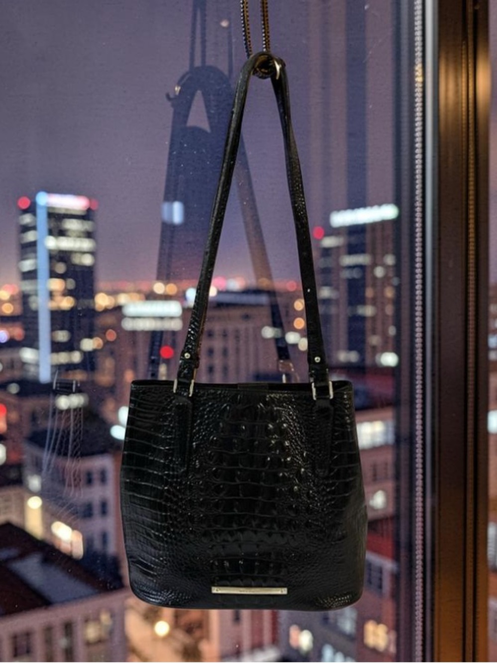 BRAHMIN Black Croc-Embossed Leather Tote Bag In Excellent Condition